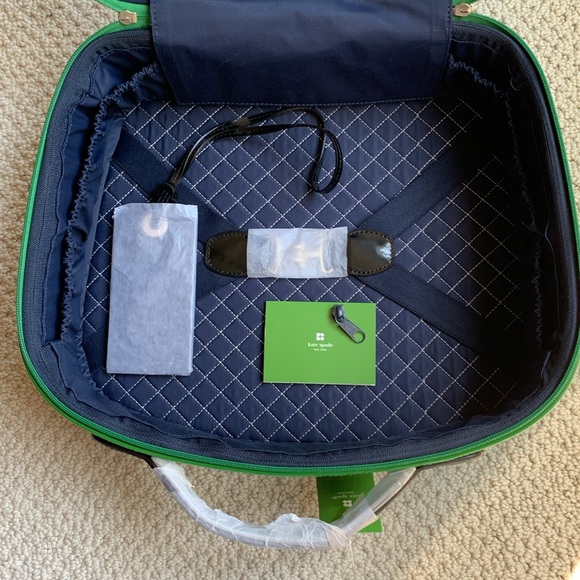 🍀 NWT rare Kate Spade “Duchess” boarding bag Emerald green - Picture 5 of 7